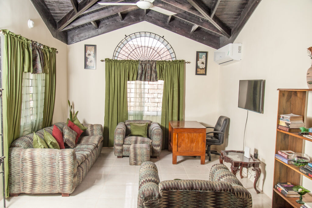 Visit The Holland Ridge BNB in Jamaica. Airbnb Vacation Rental.
