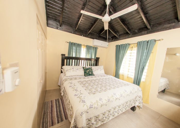 Visit The Holland Ridge BNB in Jamaica. Airbnb Vacation Rental.